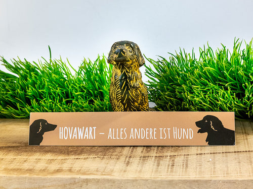 Hovawart-Figur mit Spruchschild