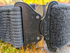 Schwarzes Hundehalsband mit Metallschnalle