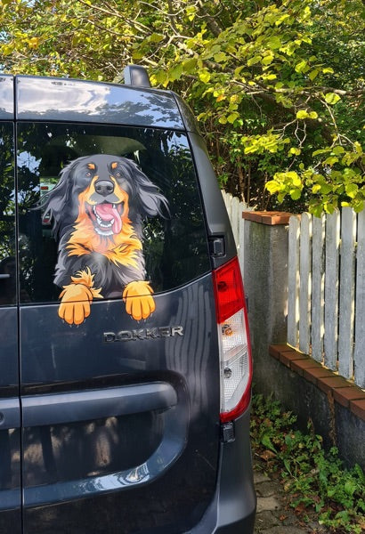 Hovawart Aufkleber auf einem Dacia Dokker