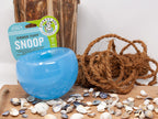 Interaktives Hundespielzeug Snoop Farbe blau ohne Weichmacher in dekorativer Umgebung