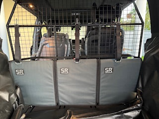 saferider−hundeluftkissen−s1−set−dreiteilig−kofferraum−hundegitter−grosse−hunde